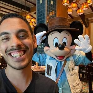 Meet your Posher, Antonio